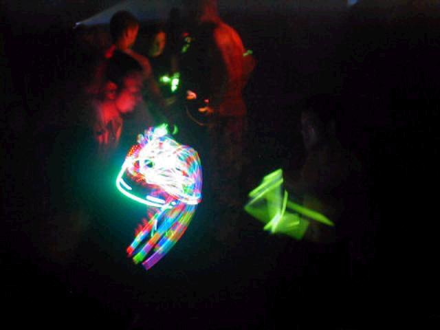 rave5.jpg