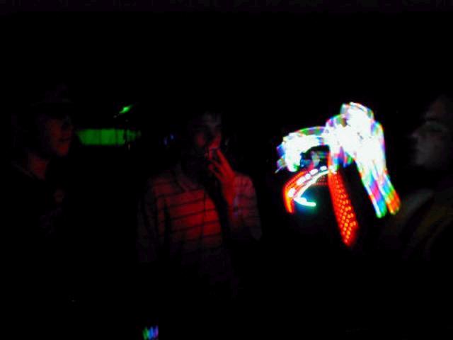 rave7.jpg