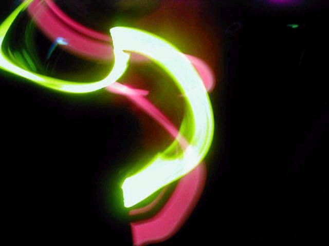 rave8.jpg